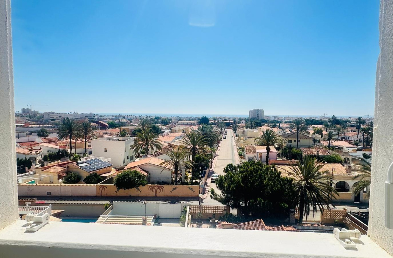 Resale - Apartment / flat - Torrevieja - Nueva Torrevieja
