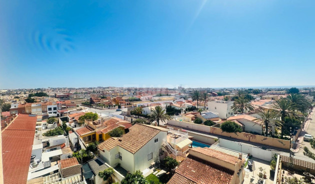 Resale - Apartment / flat - Torrevieja - Nueva Torrevieja