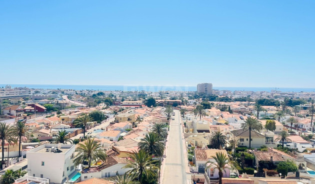 Resale - Apartment / flat - Torrevieja - Nueva Torrevieja