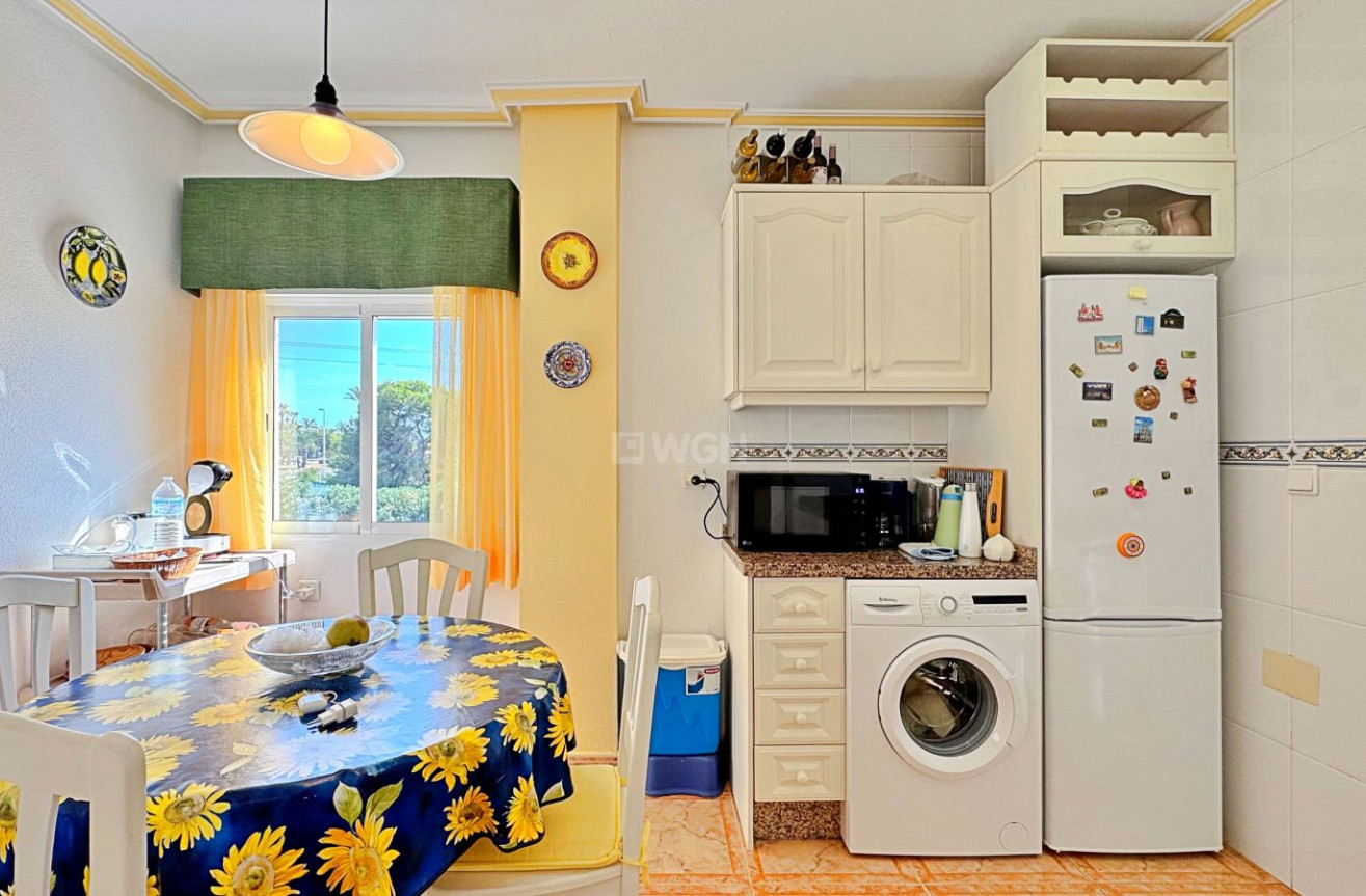 Odsprzedaż - Mieszkanie w bloku - Orihuela Costa - Costa Blanca