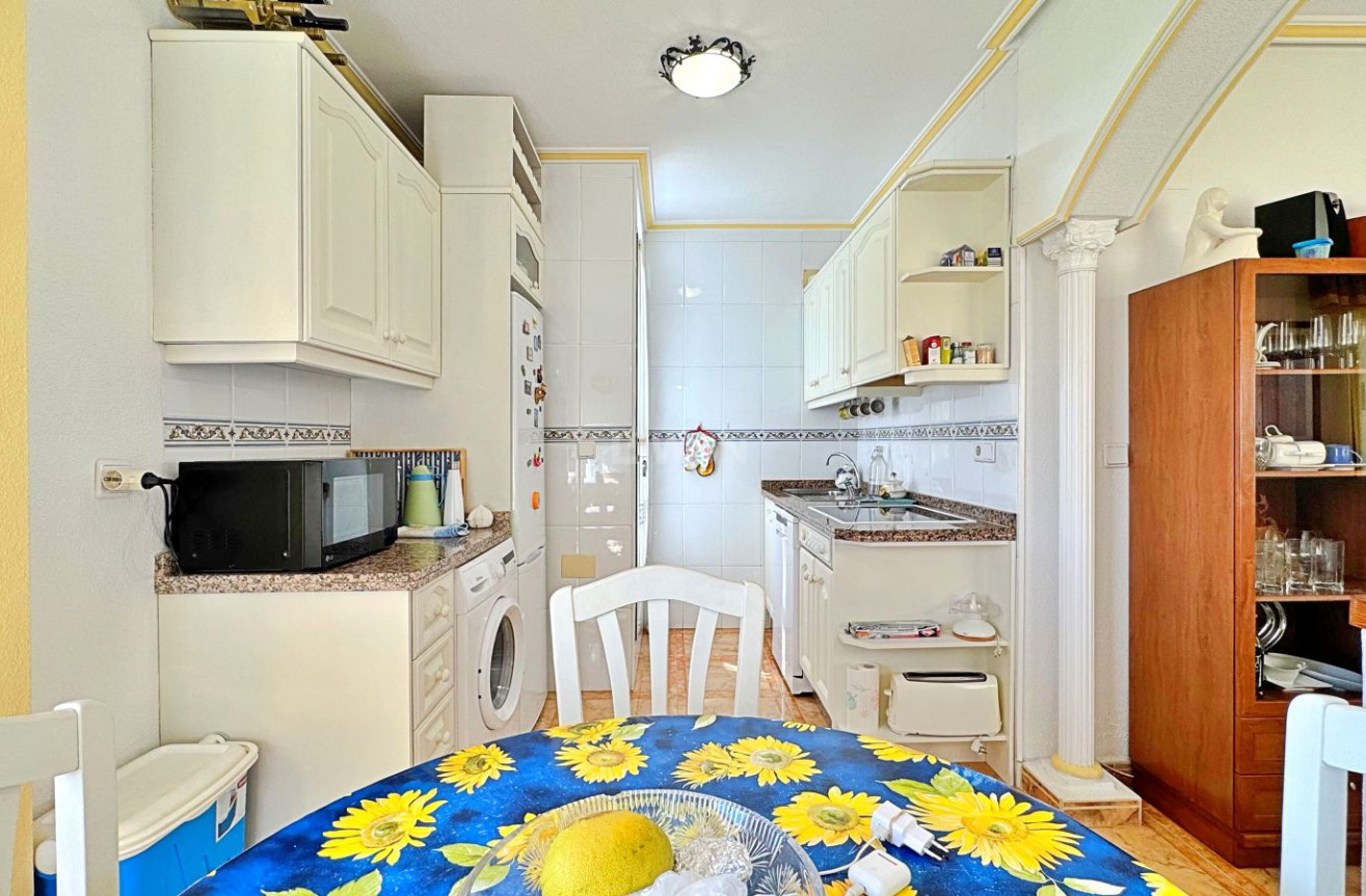 Odsprzedaż - Mieszkanie w bloku - Orihuela Costa - Costa Blanca