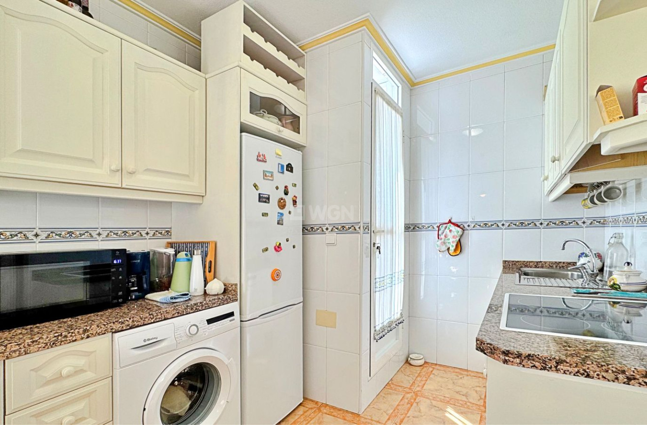 Odsprzedaż - Mieszkanie w bloku - Orihuela Costa - Costa Blanca