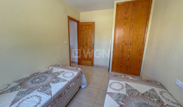 Odsprzedaż - Mieszkanie w bloku - Los Balcones - Costa Blanca