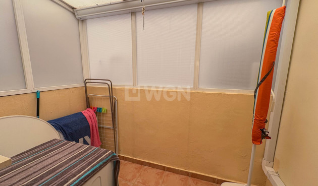 Odsprzedaż - Mieszkanie w bloku - Los Balcones - Costa Blanca