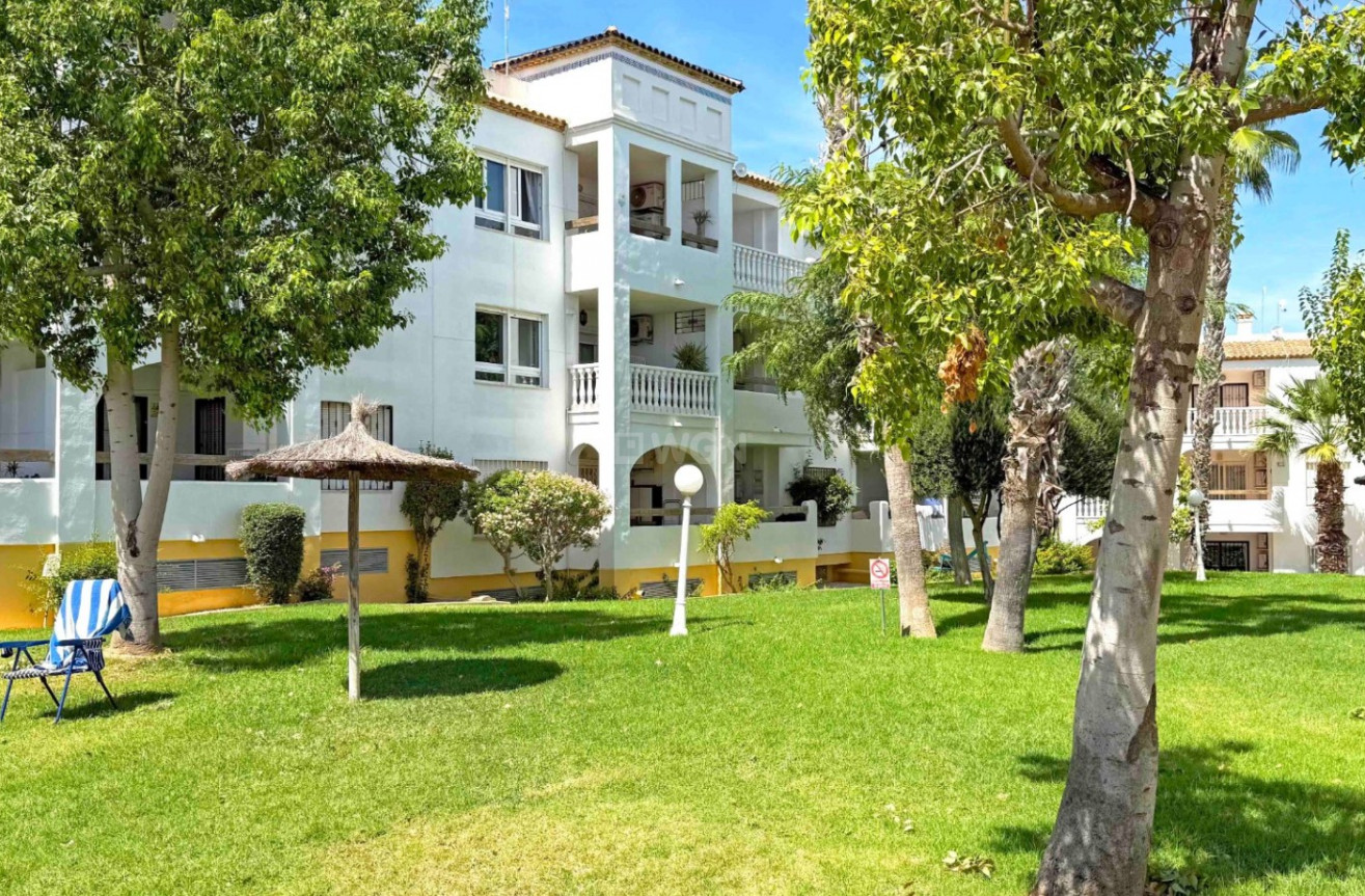 Odsprzedaż - Mieszkanie w bloku - Orihuela Costa - Costa Blanca