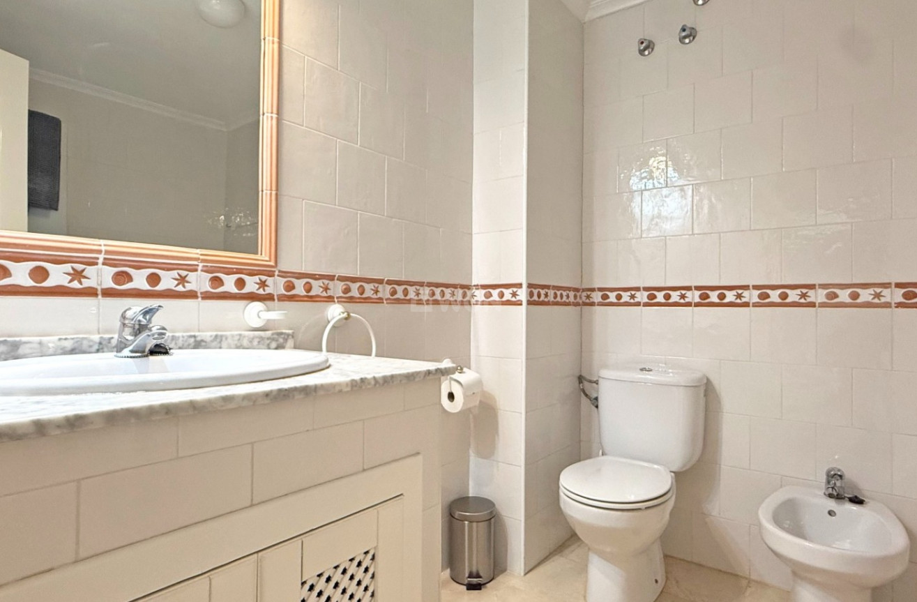 Odsprzedaż - Mieszkanie w bloku - Orihuela Costa - Costa Blanca