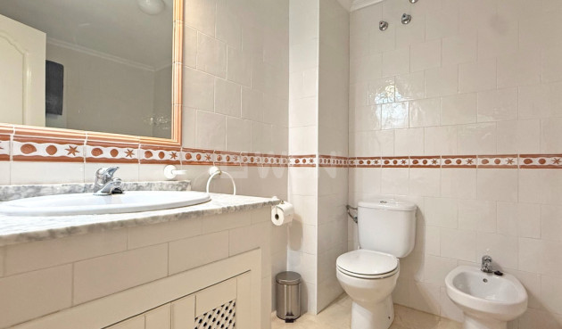 Odsprzedaż - Mieszkanie w bloku - Orihuela Costa - Costa Blanca