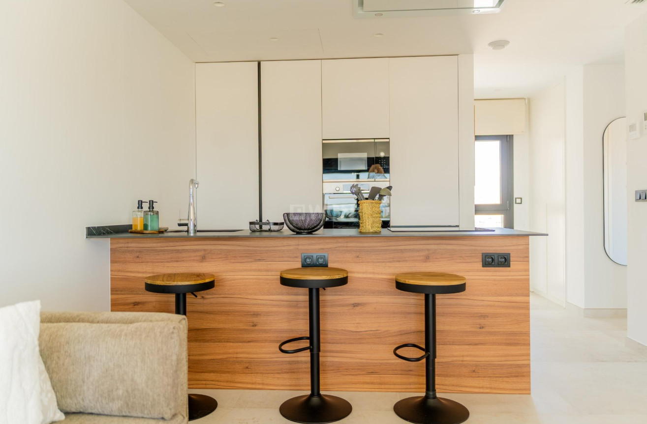 Odsprzedaż - Mieszkanie w bloku - Orihuela Costa - La Zenia