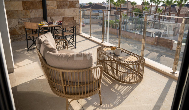 Odsprzedaż - Mieszkanie w bloku - Orihuela Costa - La Zenia