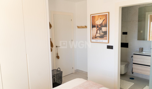 Odsprzedaż - Mieszkanie w bloku - Orihuela Costa - La Zenia