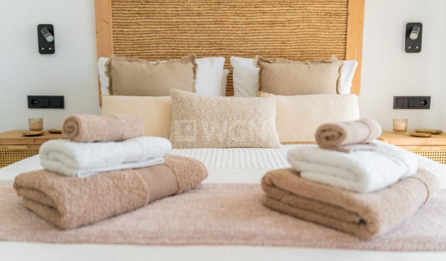 Odsprzedaż - Mieszkanie w bloku - Orihuela Costa - La Zenia