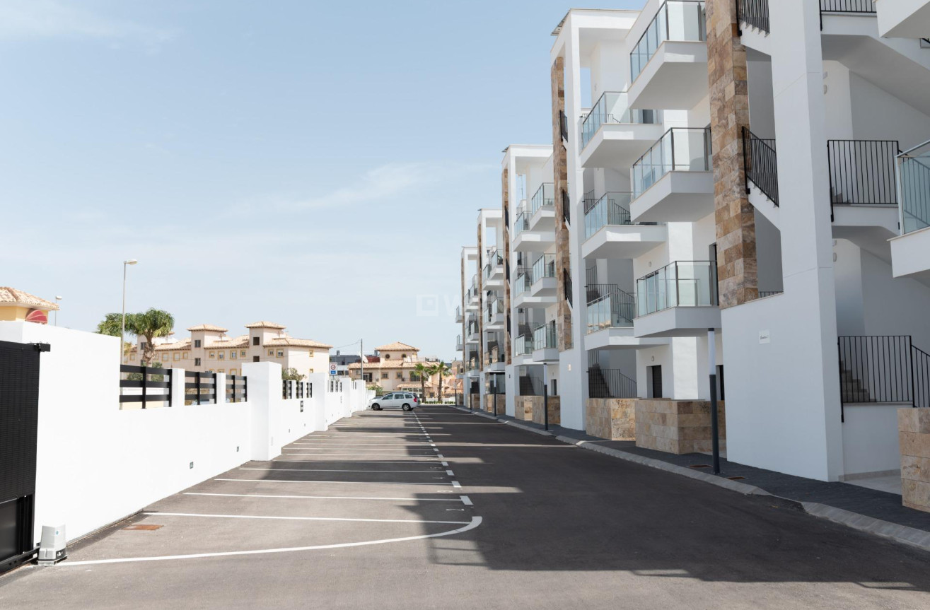 Odsprzedaż - Mieszkanie w bloku - Orihuela Costa - La Zenia