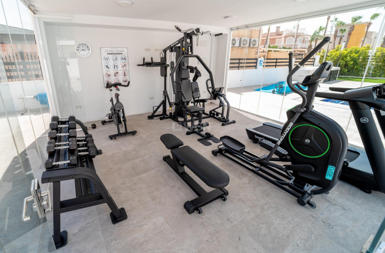 Odsprzedaż - Mieszkanie w bloku - Orihuela Costa - La Zenia