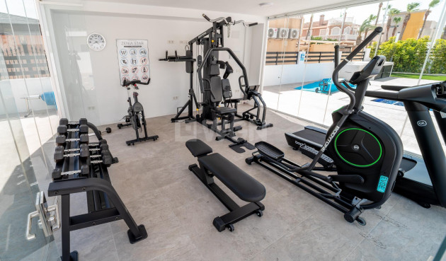 Odsprzedaż - Mieszkanie w bloku - Orihuela Costa - La Zenia