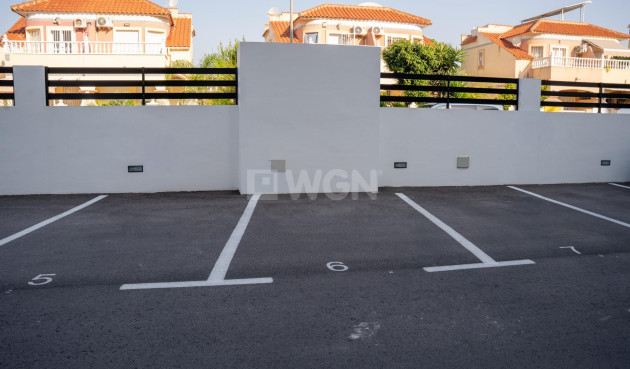 Odsprzedaż - Mieszkanie w bloku - Orihuela Costa - La Zenia