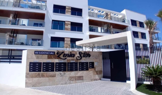 Odsprzedaż - Mieszkanie w bloku - Orihuela Costa - La Zenia