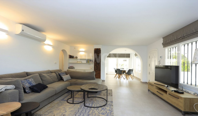 Odsprzedaż - Villa - Albir - Costa Blanca