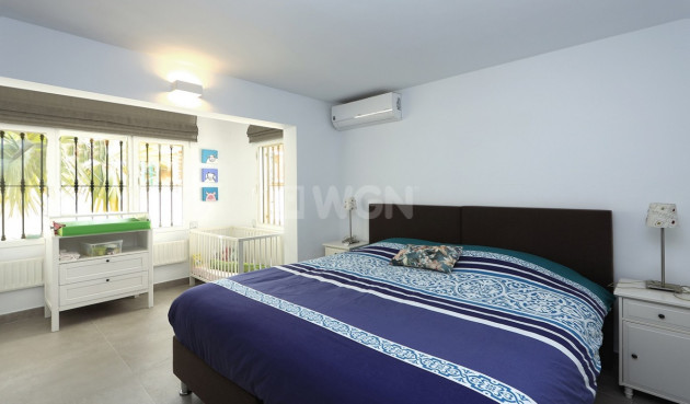 Odsprzedaż - Villa - Albir - Costa Blanca