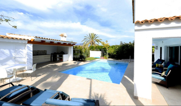 Odsprzedaż - Villa - Albir - Costa Blanca