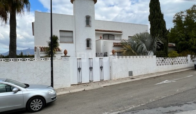 Odsprzedaż - Villa - Albir - Costa Blanca