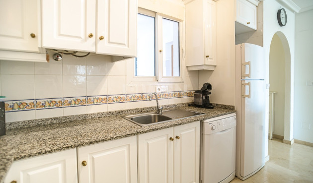 Resale - Apartment / flat - Orihuela - Inland