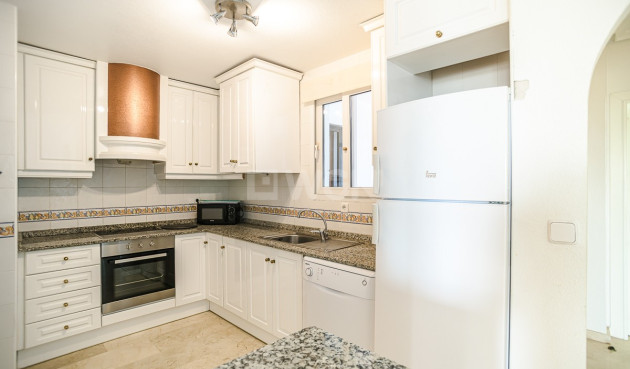 Resale - Apartment / flat - Orihuela - Inland