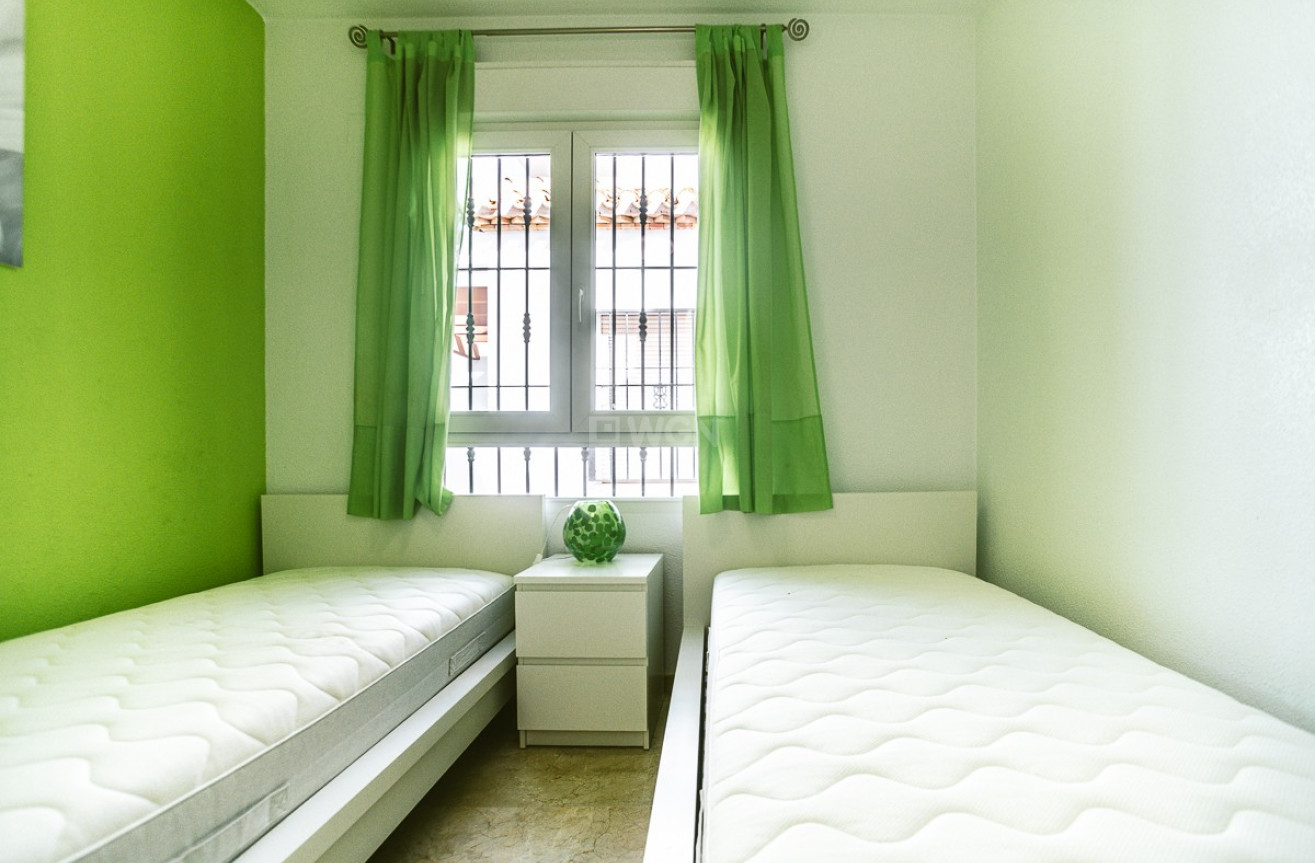 Resale - Apartment / flat - Orihuela - Inland