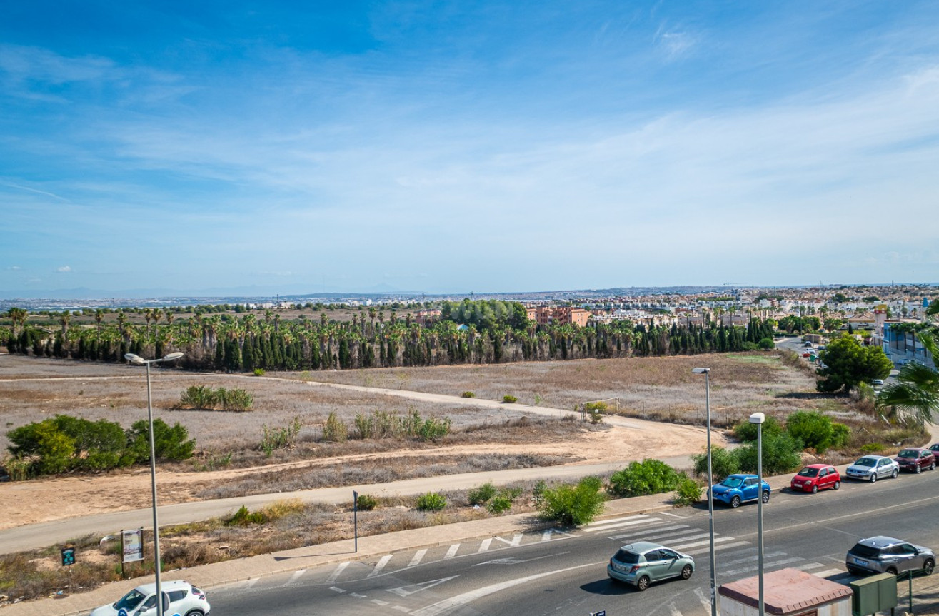 Resale - Apartment / flat - Orihuela - Inland