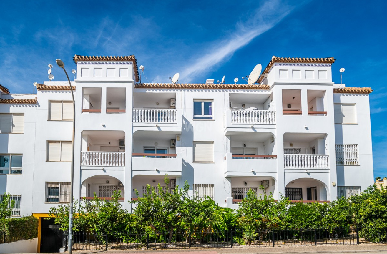 Resale - Apartment / flat - Orihuela - Inland