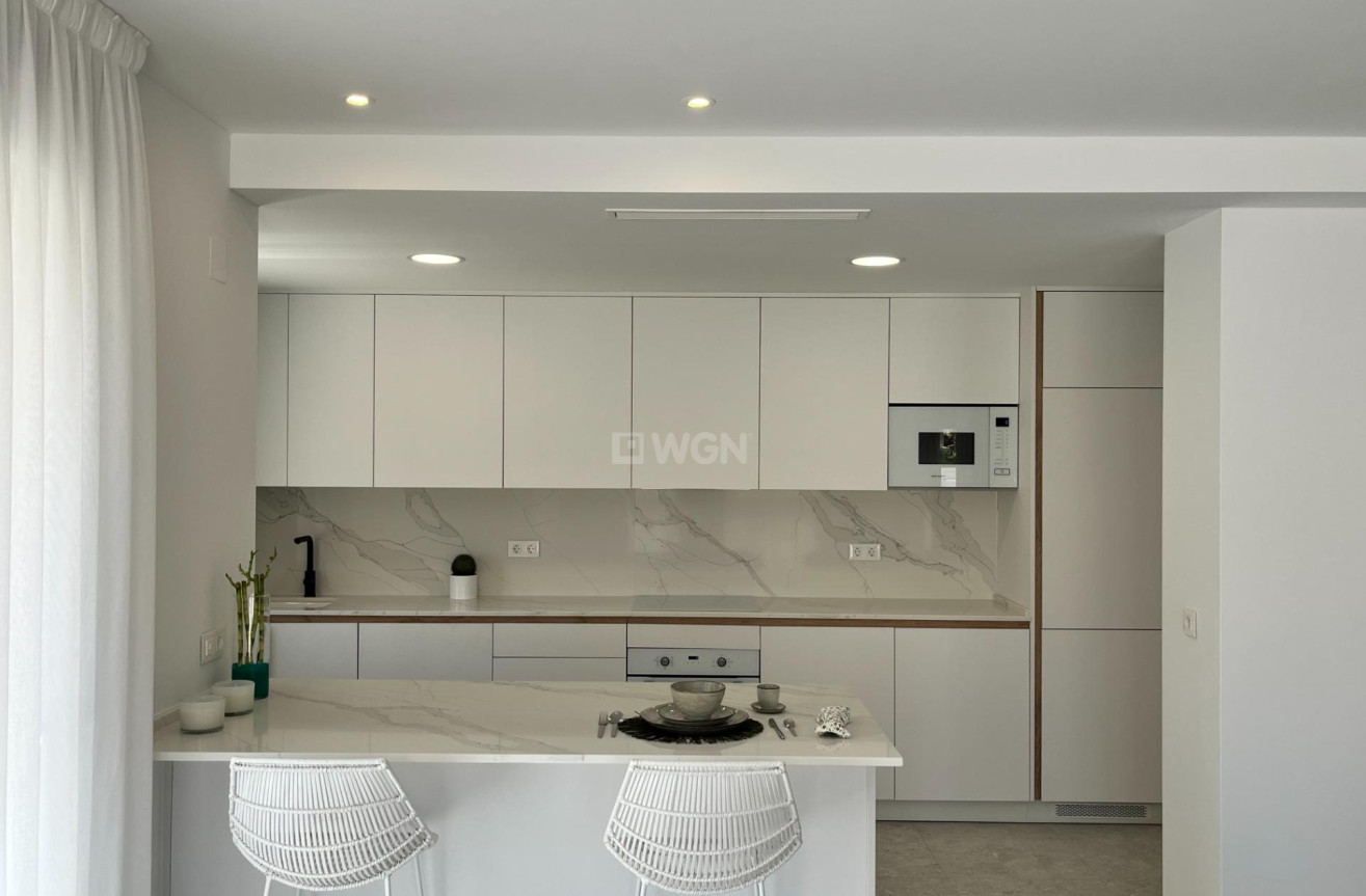 Reventa - Apartamento / piso - Torrevieja - aguas nuevas