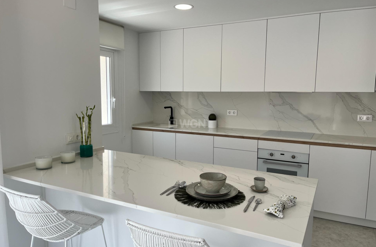 Reventa - Apartamento / piso - Torrevieja - aguas nuevas