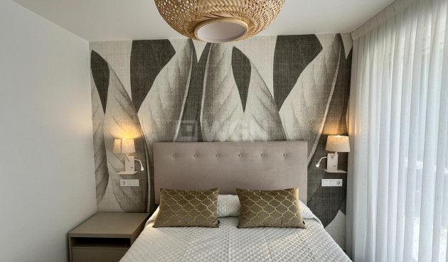 Reventa - Apartamento / piso - Torrevieja - aguas nuevas