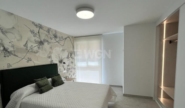 Reventa - Apartamento / piso - Torrevieja - aguas nuevas