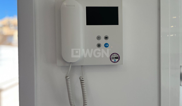 Reventa - Apartamento / piso - Torrevieja - aguas nuevas