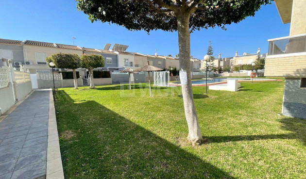 Reventa - Apartamento / piso - Torrevieja - aguas nuevas