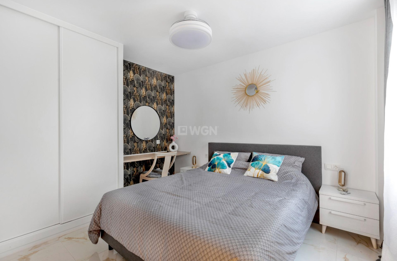 Reventa - Apartamento / piso - Torrevieja - Playa del Cura