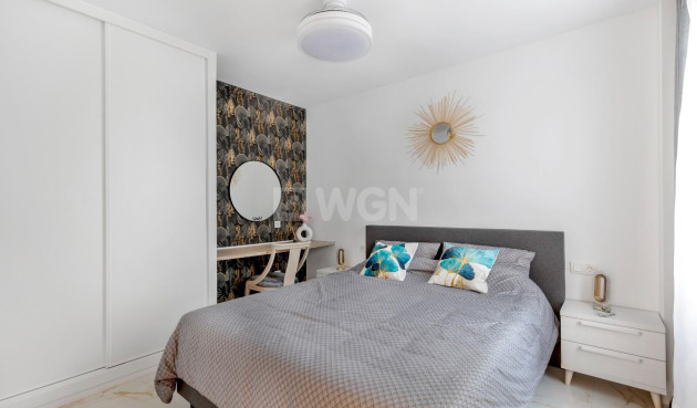 Reventa - Apartamento / piso - Torrevieja - Playa del Cura