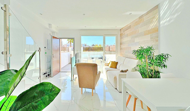 Resale - Townhouse - Torrevieja - Costa Blanca