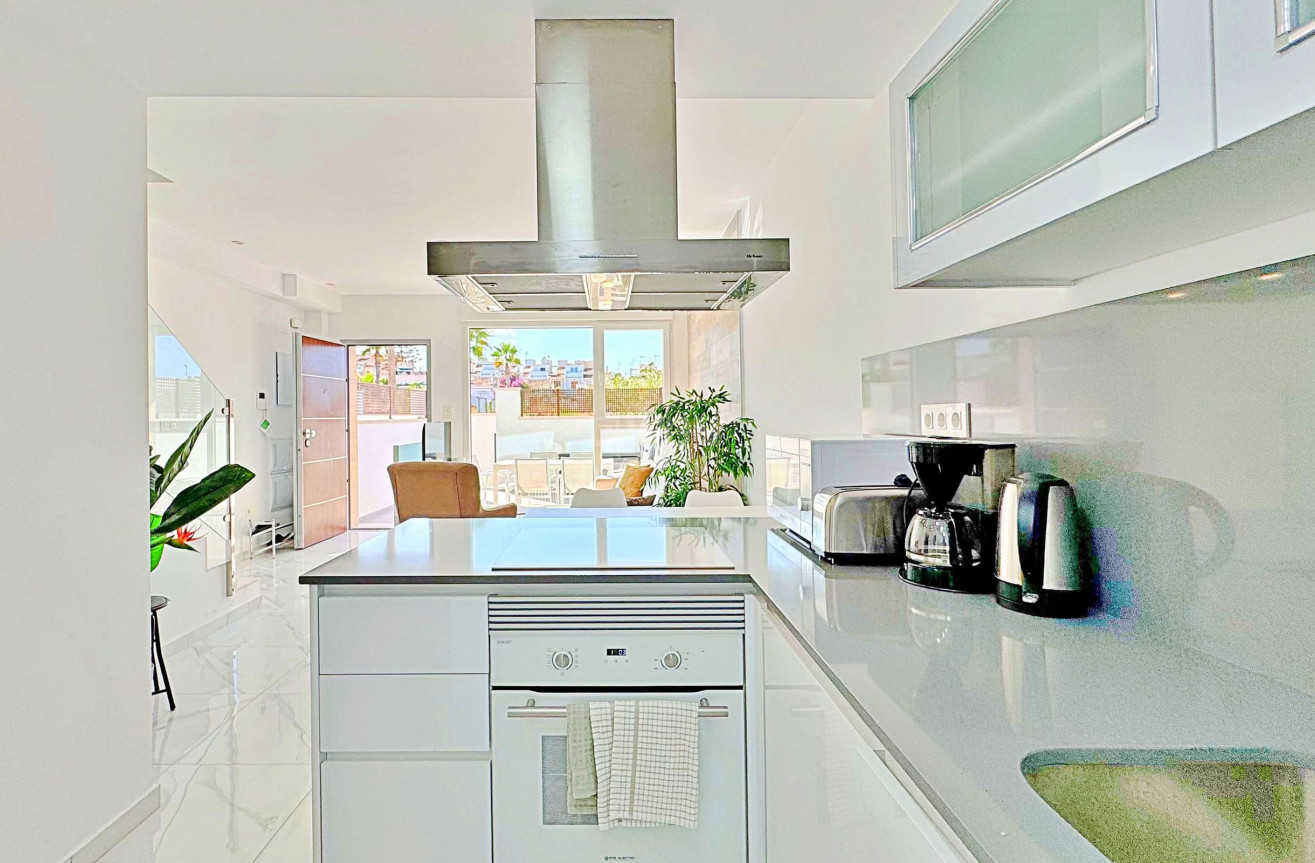 Resale - Townhouse - Torrevieja - Costa Blanca