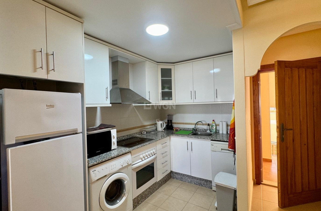 Resale - Apartment / flat - Villamartin - Costa Blanca