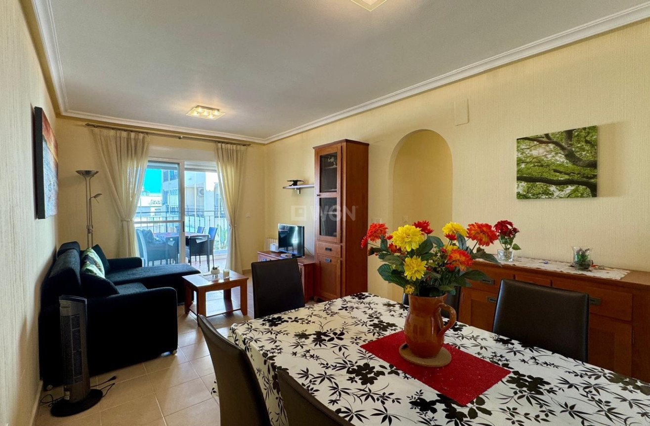 Resale - Apartment / flat - Villamartin - Costa Blanca