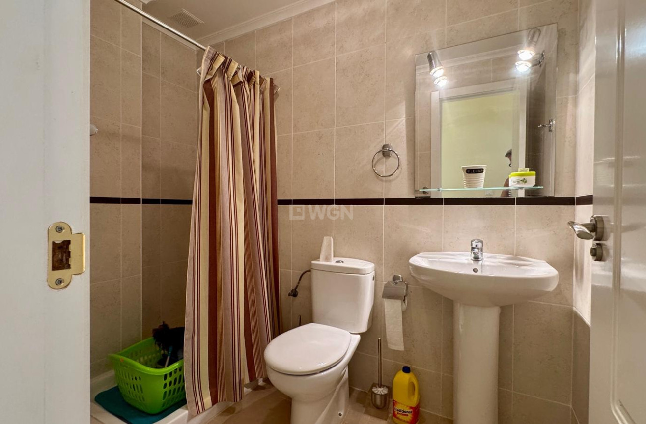 Resale - Apartment / flat - Villamartin - Costa Blanca