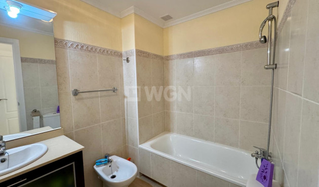 Resale - Apartment / flat - Villamartin - Costa Blanca