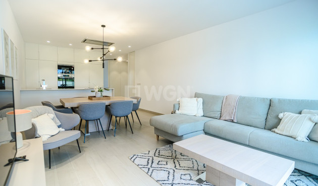 Odsprzedaż - Mieszkanie w bloku - Las Colinas Golf - Costa Blanca