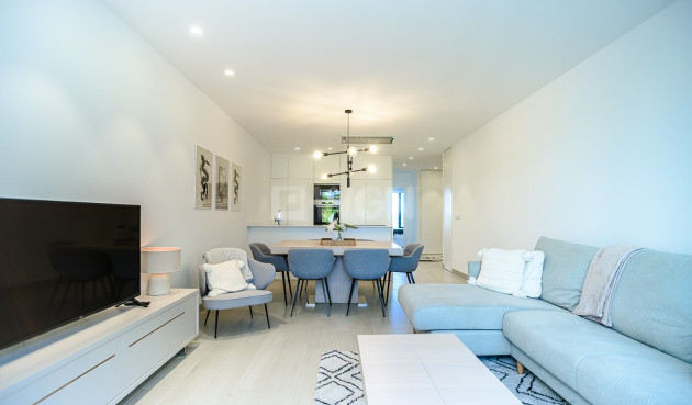 Odsprzedaż - Mieszkanie w bloku - Las Colinas Golf - Costa Blanca