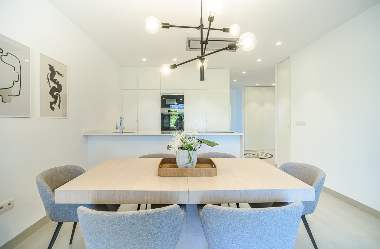 Odsprzedaż - Mieszkanie w bloku - Las Colinas Golf - Costa Blanca