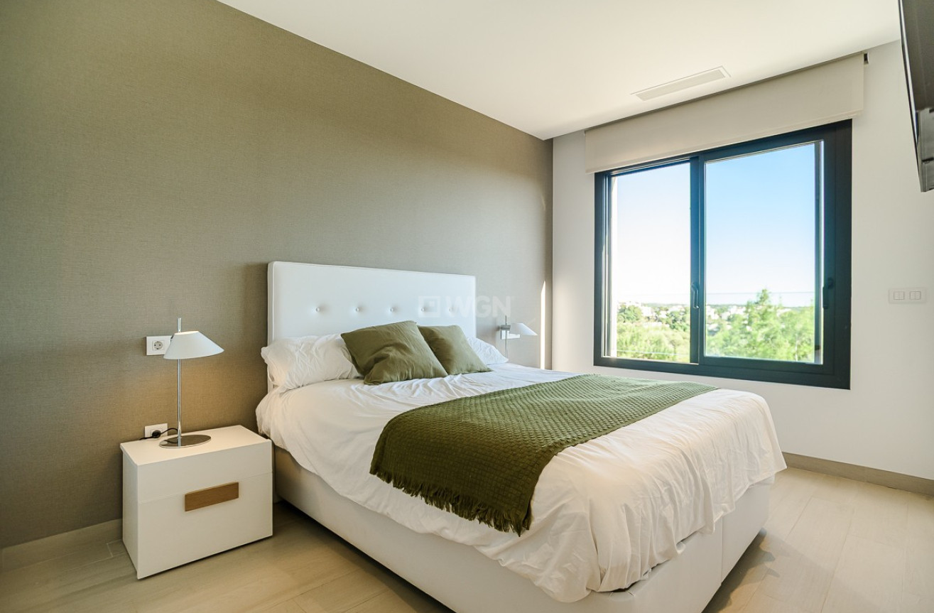 Odsprzedaż - Mieszkanie w bloku - Las Colinas Golf - Costa Blanca