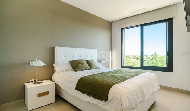 Odsprzedaż - Mieszkanie w bloku - Las Colinas Golf - Costa Blanca