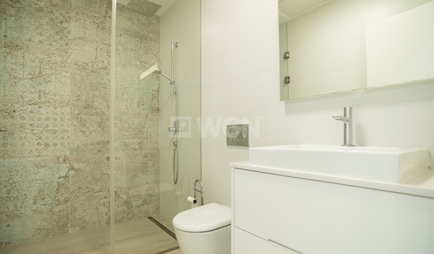 Odsprzedaż - Mieszkanie w bloku - Las Colinas Golf - Costa Blanca