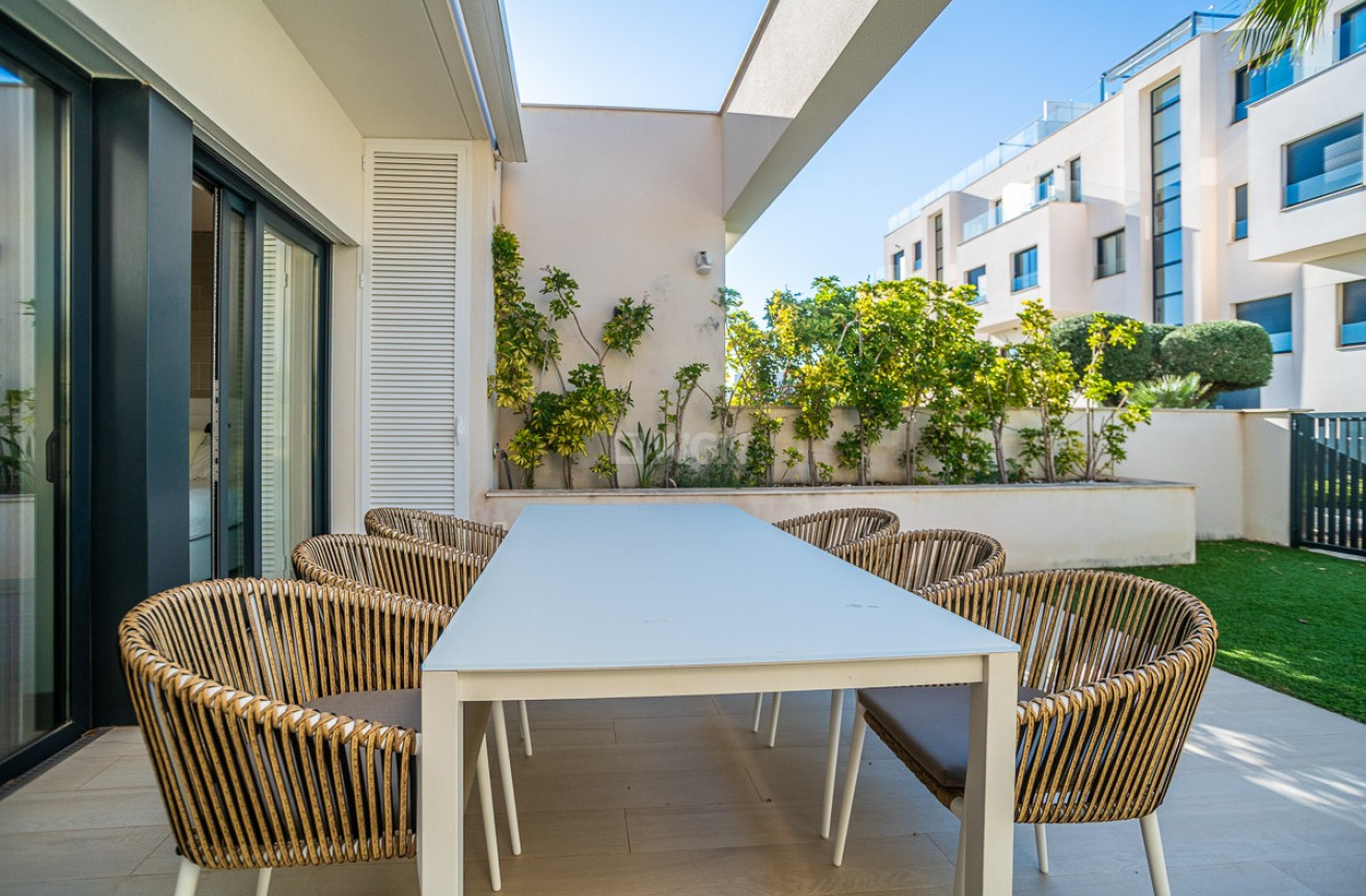 Odsprzedaż - Mieszkanie w bloku - Las Colinas Golf - Costa Blanca